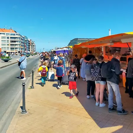 Luxurious In With Wifi Остенде